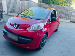 Rot Gebraucht 2006 Peugeot 107 Kleinwagen | 1.885 € (Fairer Preis)