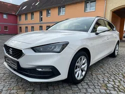 Weiß Gebraucht 2021 Seat Leon Style Limousine | 19.550 € (Fairer Preis)