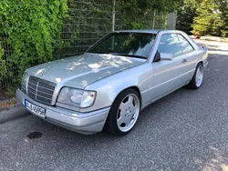Silber Gebraucht 1991 Mercedes E300 Coupé | 12.900 €