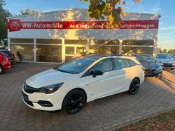 Weiß Gebraucht 2022 Opel Astra Design & Tech Kombi | 9.000 € (Fairer Preis)
