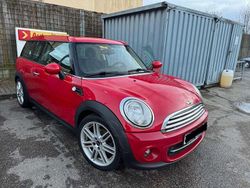 Rot Gebraucht 2010 Mini Cooper D Clubman Kombi | 5.500 € (Fairer Preis)