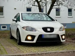 Weiß Gebraucht 2007 Seat Leon FR Limousine | 6.300 €