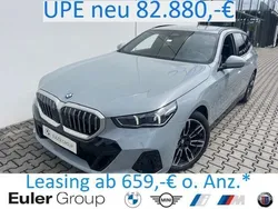 Grau Gebraucht 2024 BMW 520 Performance Kombi | 53.790 € (Guter Preis)