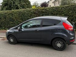 Schwarz Gebraucht 2010 Ford Fiesta Trend Kleinwagen | 2.950 € (Fairer Preis)