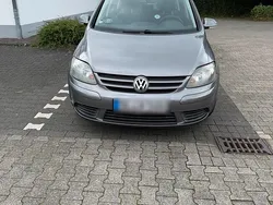 Grau Gebraucht 2006 VW Golf Plus Cross Van / Kleinbus | 3.900 € (Etwas zu teuer)