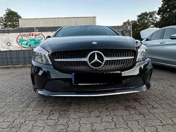 Schwarz Gebraucht 2015 Mercedes A180 Kleinwagen | 14.000 €