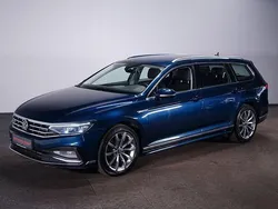 Blau Gebraucht 2022 VW Passat R-line Kombi | 22.995 € (Guter Preis)
