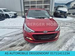 Rot Gebraucht 2018 Hyundai i20 Passion Limousine | 8.999 € (Guter Preis)