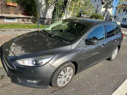 Grau Gebraucht 2016 Ford Focus Business Edition Kombi | 5.990 € (Guter Preis)