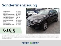 Grenadillschwarz metallic Gebraucht 2024 VW Touareg Basis SUV | 61.840 € (Superpreis)