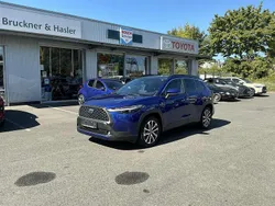 Nachtblau mica metallic Gebraucht 2023 Toyota Corolla Cross Team SUV | 35.800 € (Fairer Preis)