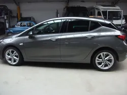 Grau Gebraucht 2018 Opel Astra S Limousine | 12.800 € (Fairer Preis)