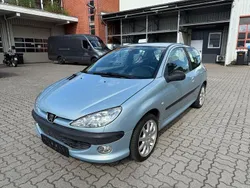 Blau Gebraucht 2001 Peugeot 206 CC S16 Cabrio | 1.500 € (Superpreis)