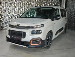 Grau Gebraucht 2019 Citroën Berlingo Shine Van / Kleinbus | 18.990 € (Fairer Preis)