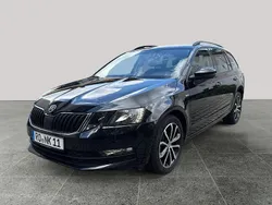 Schwarz Gebraucht 2019 Skoda Octavia Soleil Kombi | 9.499 € (Superpreis)