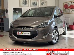 Braun Gebraucht 2015 Hyundai ix20 Edition Kleinwagen | 10.990 € (Fairer Preis)