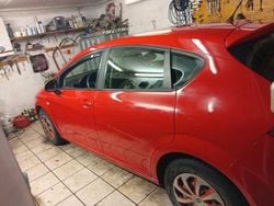 Rot Gebraucht 2010 Seat Leon Limousine | 2.100 € (Superpreis)