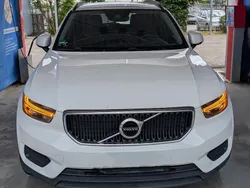 Weiß Gebraucht 2018 Volvo XC40 SUV | 21.490 € (Fairer Preis)