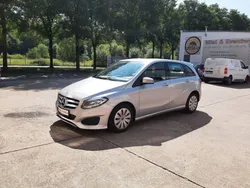 Silber Gebraucht 2017 Mercedes B180 Van / Kleinbus | 13.860 € (Guter Preis)