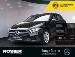 Schwarz Gebraucht 2021 Mercedes A250 Kleinwagen | 24.990 € (Guter Preis)
