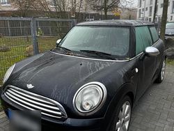 Schwarz Gebraucht 2007 Mini Cooper Kleinwagen | 2.500 € (Fairer Preis)