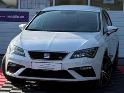Weiß Gebraucht 2019 Seat Leon FR Limousine | 11.999 € (Guter Preis)