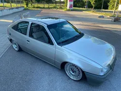 Grau Gebraucht 1990 Opel Kadett Coupé | 7.000 €