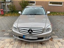 Beige Gebraucht 2007 Mercedes C200 Avantgarde Limousine | 6.000 €