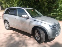 Grau Gebraucht 2010 Suzuki Grand Vitara SUV | 3.333 € (Guter Preis)