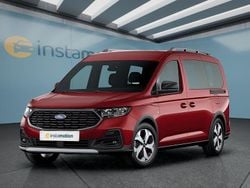 Rot Gebraucht 2024 Ford Tourneo Van / Kleinbus | 35.449 € (Fairer Preis)