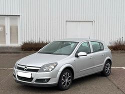 Silber Gebraucht 2004 Opel Astra Kleinwagen | 4.290 € (Teuer)