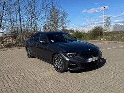 Grau Gebraucht 2021 BMW 330e Shadowline Limousine | 35.800 € (Teuer)