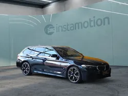Schwarz Gebraucht 2022 BMW 530 M Sport Kombi | 57.900 €