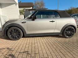 Grau Gebraucht 2023 Mini Cooper S Cabriolet Cabrio | 30.800 € (Fairer Preis)