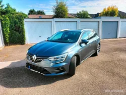 Grau Gebraucht 2021 Renault Mégane GrandTour Kombi | 16.450 € (Fairer Preis)