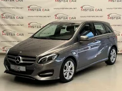 Grau Gebraucht 2015 Mercedes B220 Van / Kleinbus | 10.890 € (Fairer Preis)