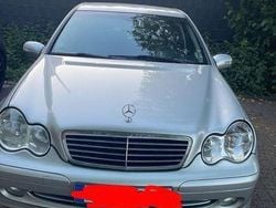 Silber Gebraucht 2005 Mercedes C180 Classic Limousine | 2.200 € (Superpreis)