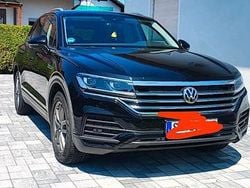 Schwarz Gebraucht 2019 VW Touareg SUV | 33.450 € (Etwas zu teuer)