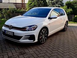 Weiß Gebraucht 2017 VW Golf GTI Limousine | 19.999 € (Fairer Preis)