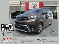 Brown rich oak Gebraucht 2024 Toyota Proace Verso Comfort Kombi | 35.290 € (Fairer Preis)