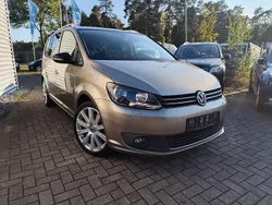 Beige Gebraucht 2013 VW Touran Match Van / Kleinbus | 8.950 € (Fairer Preis)