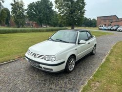 Weiß Gebraucht 1999 VW Golf Cabriolet Cabrio | 1.500 € (Fairer Preis)