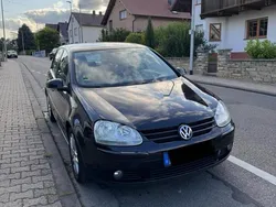 Schwarz Gebraucht 2007 VW Golf V Kleinwagen | 2.450 € (Etwas zu teuer)