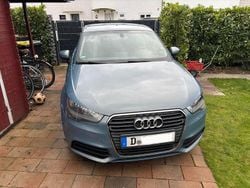 Blau Gebraucht 2013 Audi A1 Sportback S-Line Kleinwagen | 5.990 € (Superpreis)