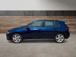 Blau Gebraucht 2021 VW Golf VIII GTE Limousine | 25.350 € (Teuer)