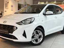 Weiß Gebraucht 2020 Hyundai i10 Select Kleinwagen | 8.490 €
