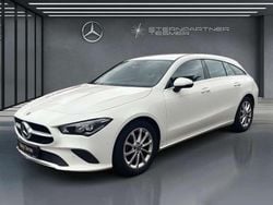 Weiß Gebraucht 2020 Mercedes CLA200 Shooting Brake Progressive Kombi | 24.190 € (Superpreis)