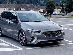 Grau Gebraucht 2019 Opel Insignia Kombi | 18.500 € (Etwas zu teuer)