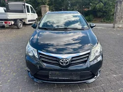 Blau Gebraucht 2013 Toyota Avensis Edition Kombi | 7.499 € (Fairer Preis)