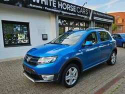 Blau Gebraucht 2013 Dacia Sandero Prestige Kleinwagen | 7.098 € (Fairer Preis)